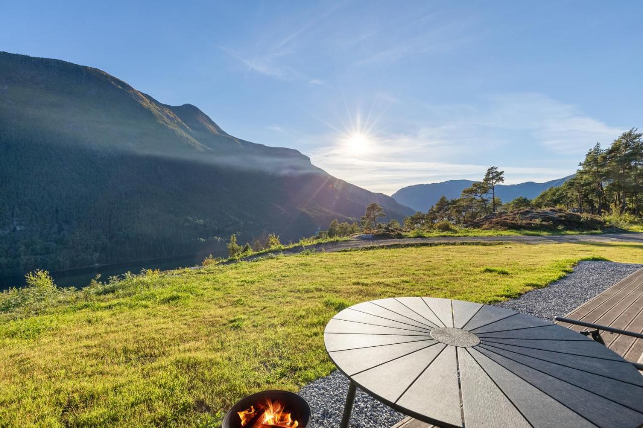 Villa Sogndal Fjordpanorama Exterior foto